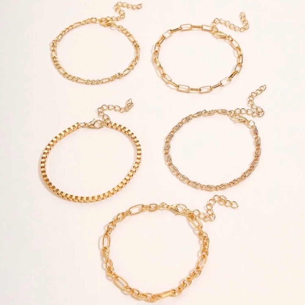 3/$30 💛 5pc Chain Bracelet - Picture 3 of 3